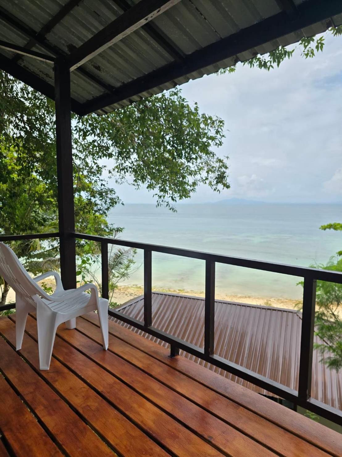 Phi Phi Private Beach Resort Phi Phi Don Exterior foto