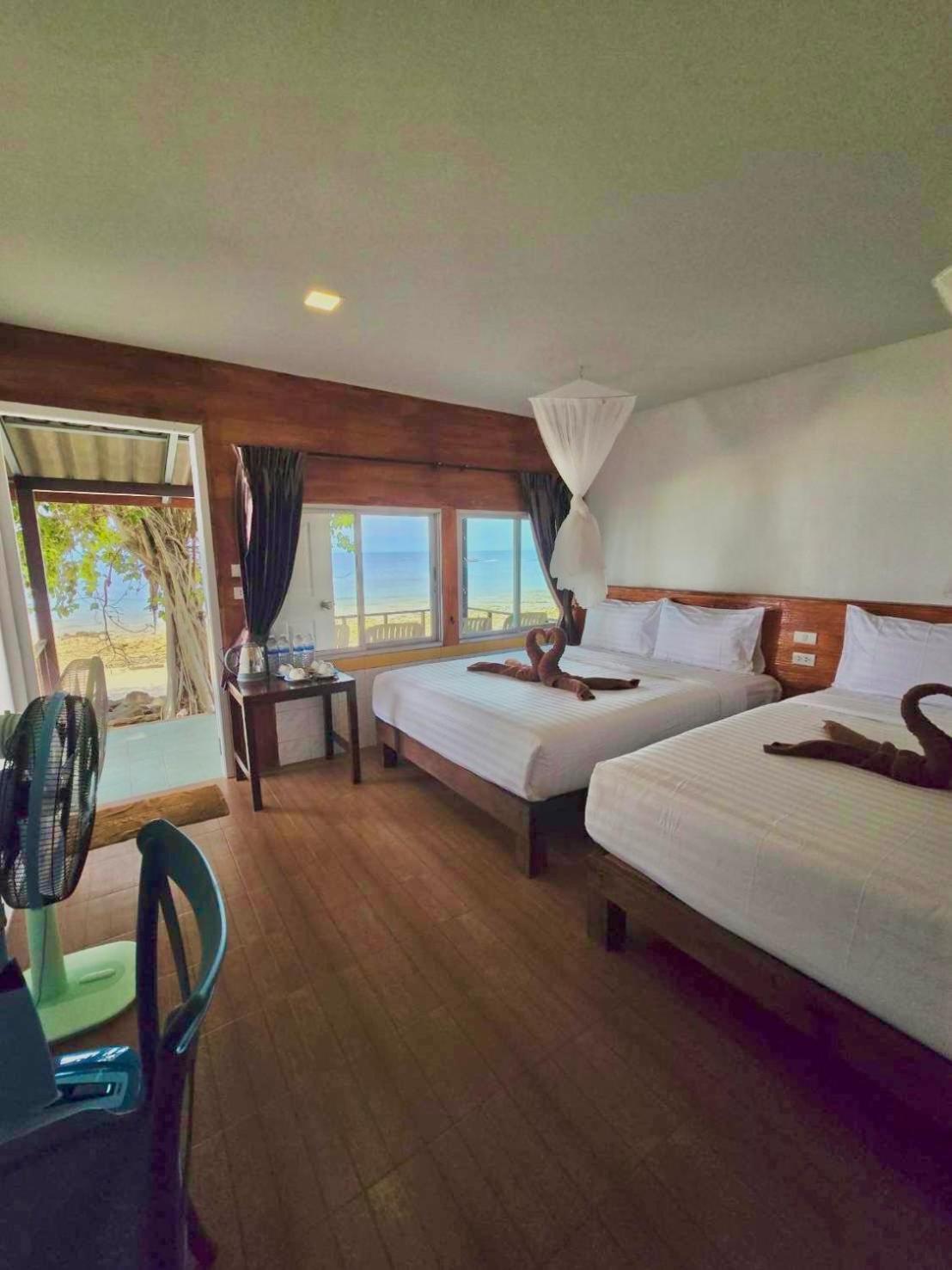 Phi Phi Private Beach Resort Phi Phi Don Exterior foto