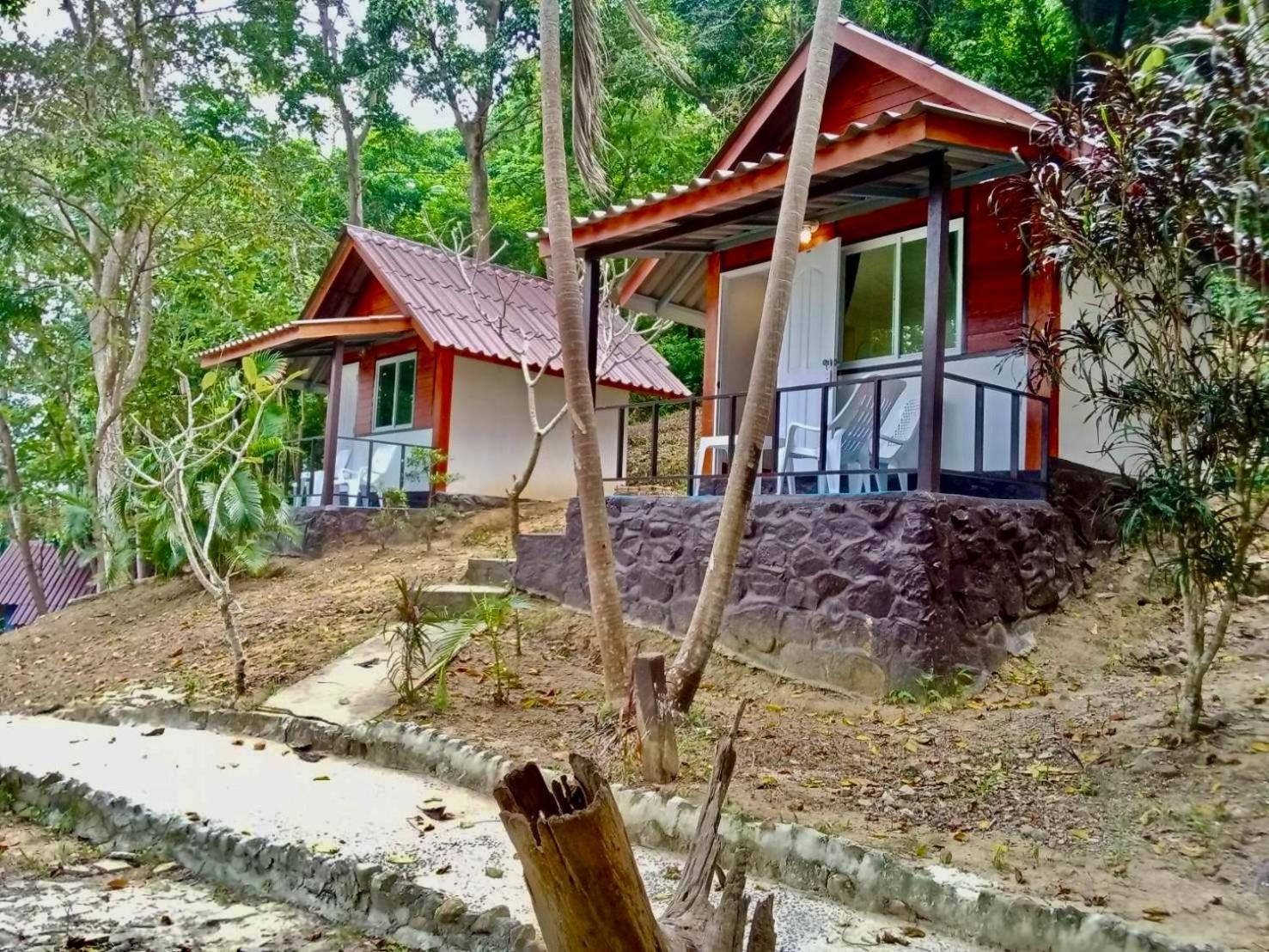 Phi Phi Private Beach Resort Phi Phi Don Exterior foto